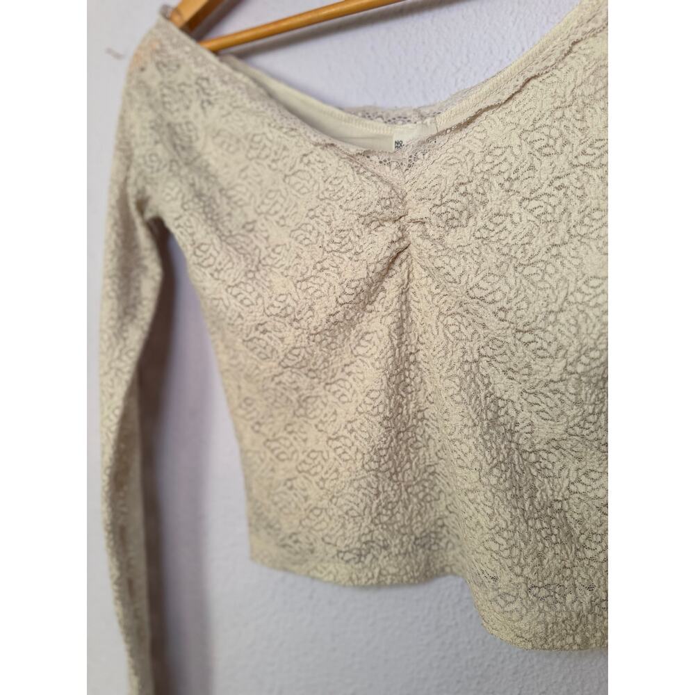 No Boundaries Lace V-Neck Crop Top with Long Sleeves Boho Beige Womens Small - Picture 2 of 10